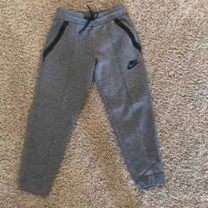 Youth medium cropped Nike sweat pants